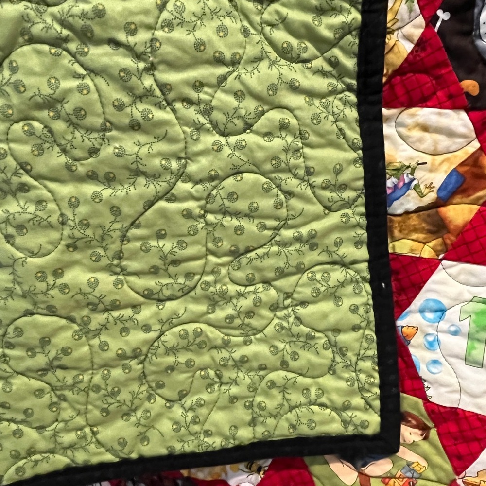 Colorful Seek & Find Handmade Quilt - Picture 3 of 9